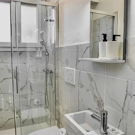 10 Minuti Dal Mare - Elegante Domus * Sestri Levante