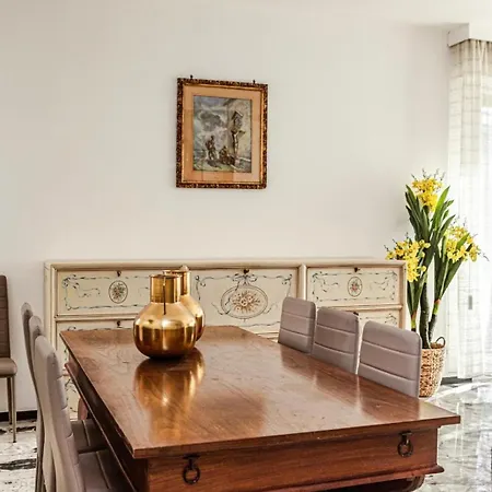 Lejlighed 10 Minuti Dal Mare - Elegante Domus *